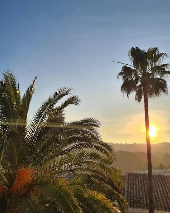 2 Bed La Duquesa With Stunning Sea And Pool Views Apartment Manilva