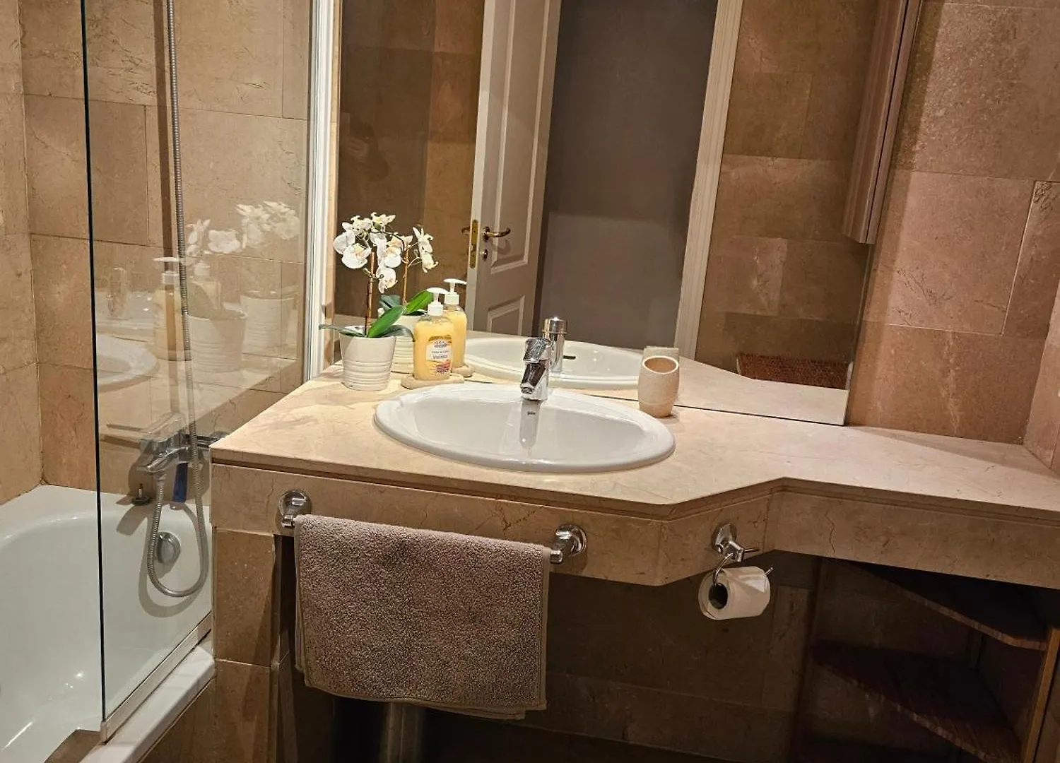 2 Bed La Duquesa With Stunning Sea And Pool Views Apartment Manilva